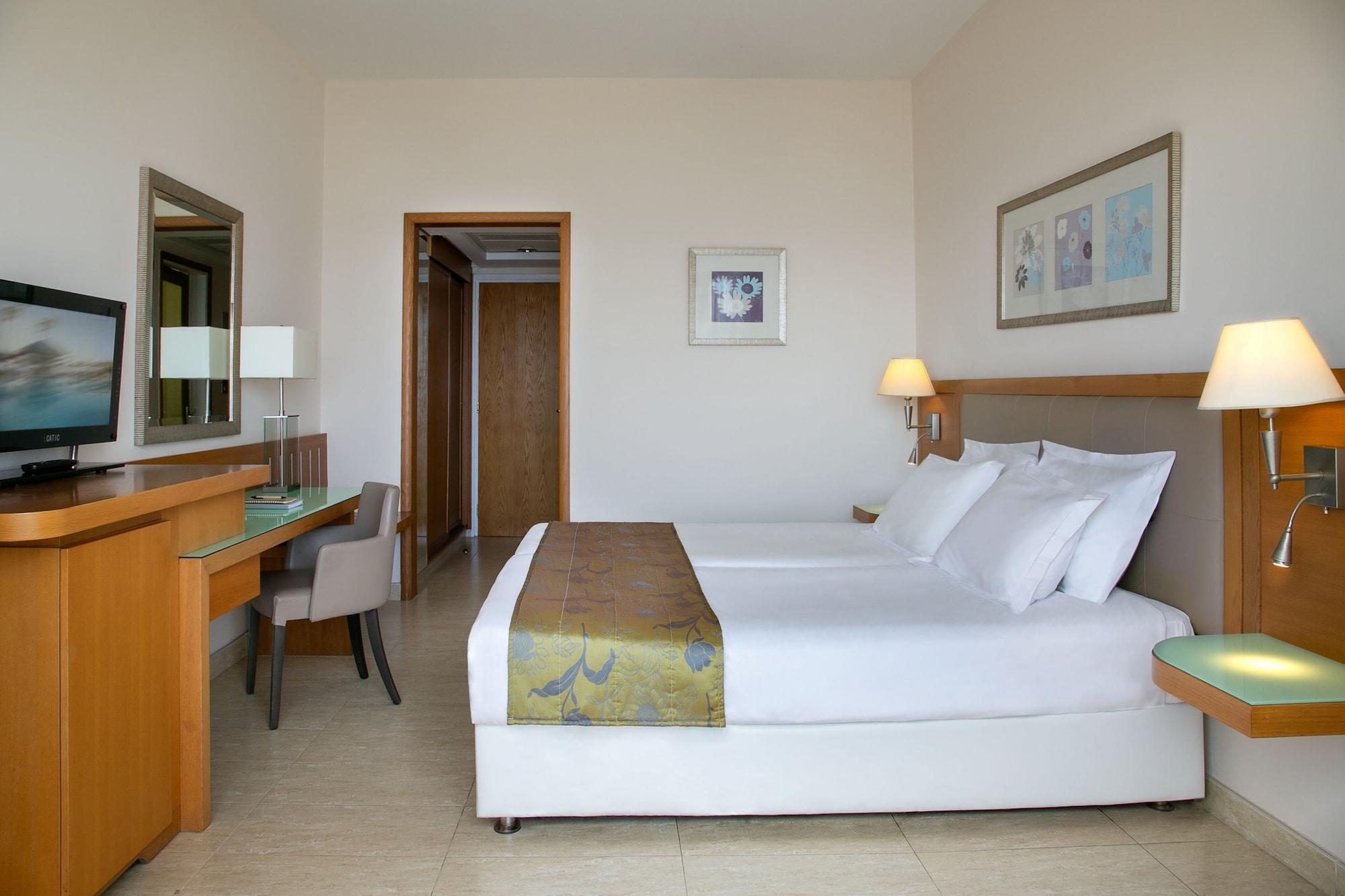 Atlantica Miramare Beach Limassol Exterior photo