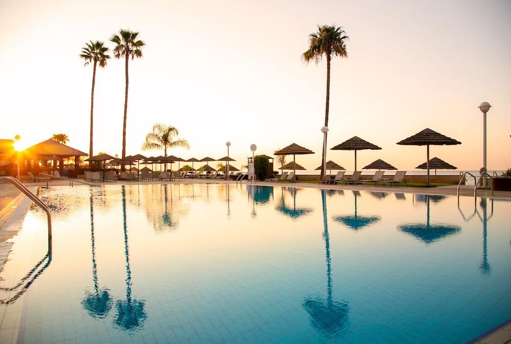 Atlantica Miramare Beach Limassol Exterior photo
